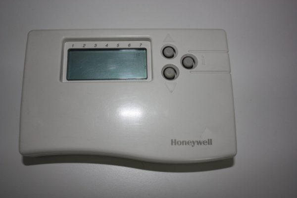Honeywell klokthermostaat CM67 met weekprogramma-0